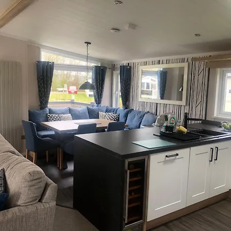 Blissful Haven Lakeland Holiday home