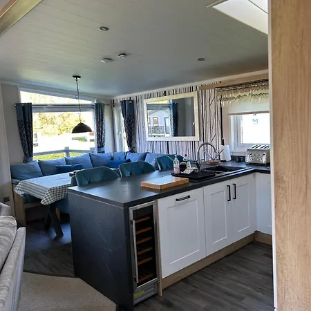 Blissful Haven Lakeland *